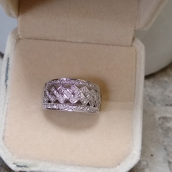 Jewelry - Pave Diamond Ring 14K Gold White Gold Genuine